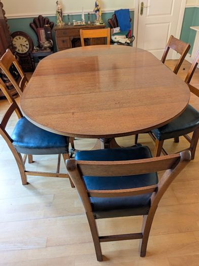 dining suite
