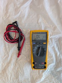 Fluke 179 multimeter