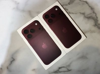 iPhone 18 Pro (512GB, Burgundy, Locked)
