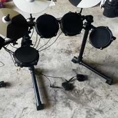 Alesis Debut Electronic Drum Kit