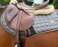 Bates GP Saddle