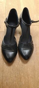 Dance shoes