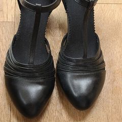 Dance shoes