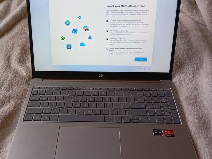 hp 15.6" laptop in perfect condition