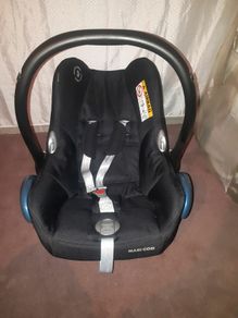 Maxi Cosi Cabriofix - Essential Black