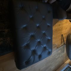 Free footstool