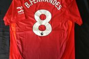 Man Utd (b.fernandes 8) Jersey ,size L.