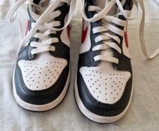 Nike Air Jordan, UK5