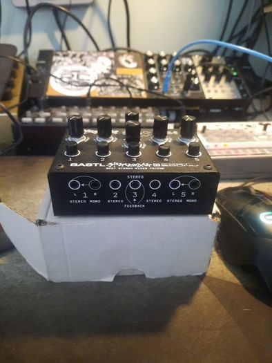 BASTL BESTIE Compact stereo mixer