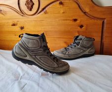 Ecco biom boots Size 9 eu 43 clay grey lace up in excellent condition