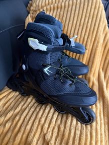 Adults rollerblades size 10.5