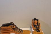 boys boots