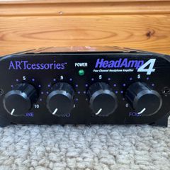 ART HeadAMP 4 - 4 Channel headphone amplifier