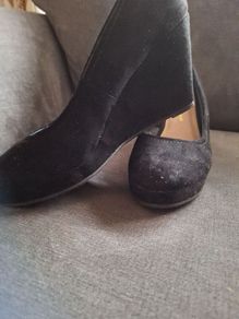Wedge Court Shoes .. Size: 5 UK .. 38 EU