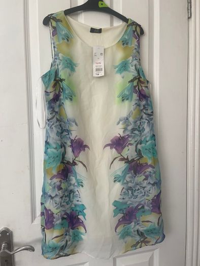 Ladies summer dress