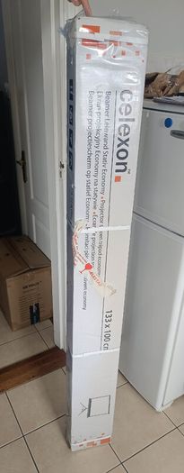 celexon tripod screen  (ECO) NEW