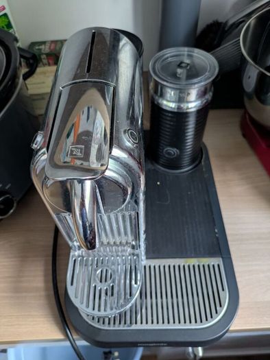 Nespresso Coffee machine  with frother