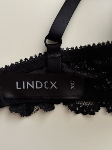Black padded diamond bra 70C