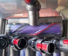 Dyson motorhead