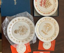 Spode Christmas plates