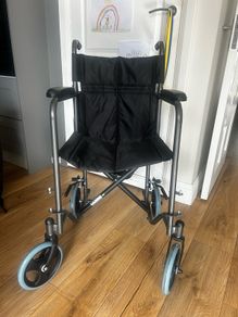 Wheelchair foldable
