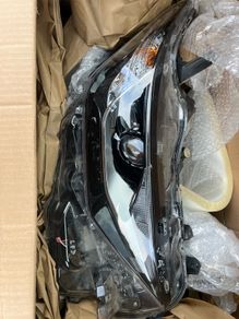 Toyota Auris headlight
