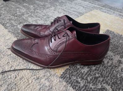 Mens shoes
