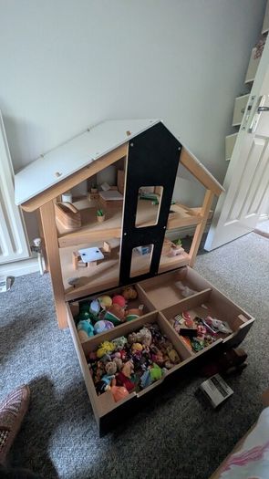 Tidlo Wooden Dollhouse
