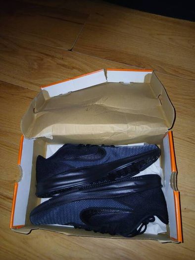 nike mens runners