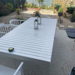 garden table