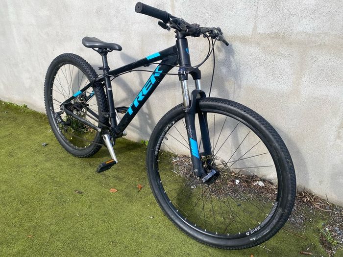 Trek Marlin 5, size Small 15.5inch)