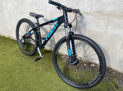 Trek Marlin 5, size Small 15.5inch)