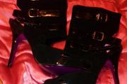Ladies boots