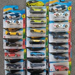 Hot wheels Ferrari, Lamborghini, McLaren, 3 euro each