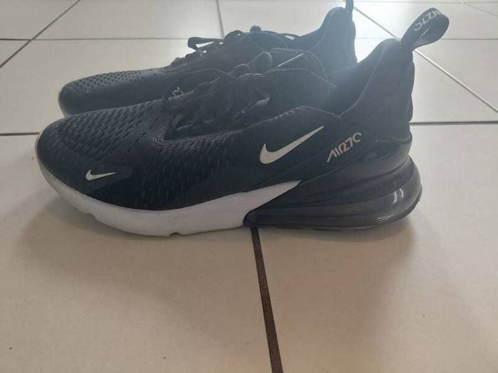 Mens Nike Air 270