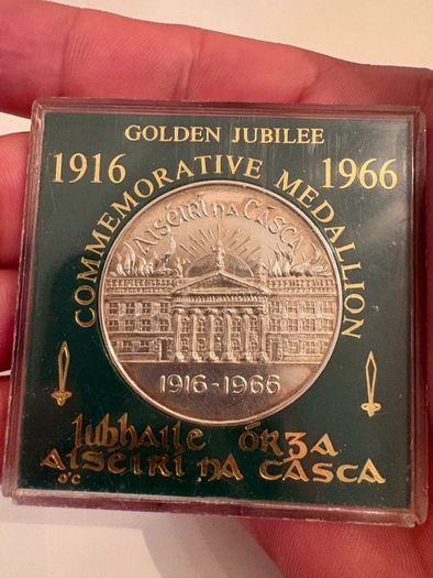 Easter Rising Commemorative Silver Medallion 1916 1966. In Case Of Issue. 33.5 Grms Approx. 0.925 Silver Made By O Connor, Jewellers Dublin.