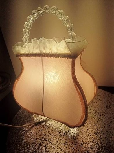 Rare Collectible Vintage  Handbag Boudoir Lamp
