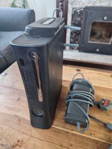 Xbox 360 Console - Read description