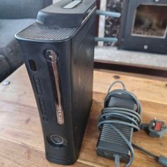 Xbox 360 Console - Read description