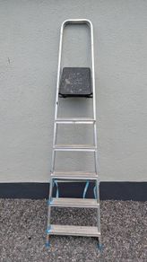 Step Ladder