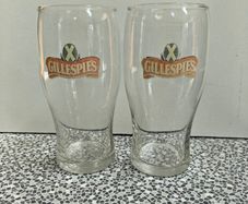 Pair of early 90s Scottish  Gillespies Malted Stout Pint glasses beer glasses