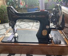 Antique singer sewing machine