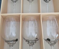 Duiske Kilkenny wine glasses