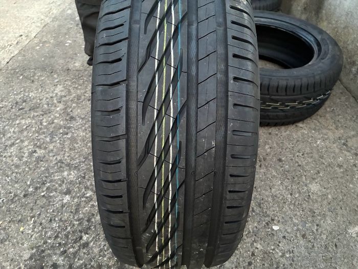2355517 uniroyal
