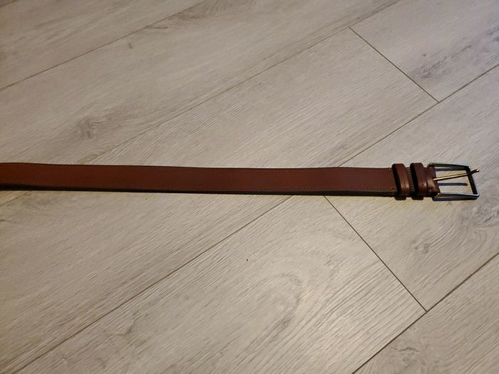 Leather  belt