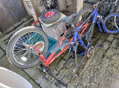 bicycles  and wheels