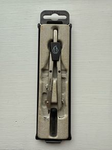 Metal drawing compass