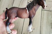toy horses