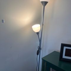 2 Floor Lamps