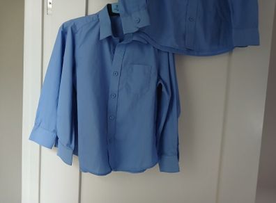 Boys shirts age 6/7. 3 shirts